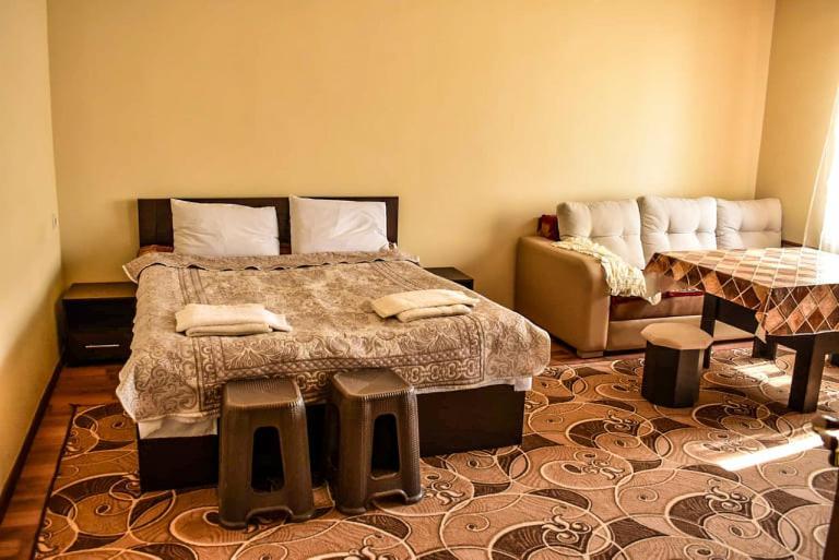 Напротив Спортивно-Концертного Комплекса Apartment Yerevan Bagian luar foto